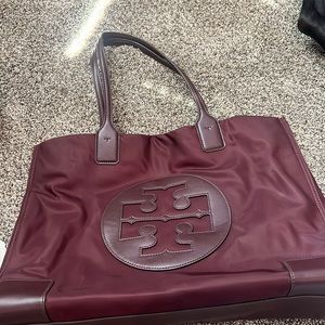 Tory Burch tote bag never used